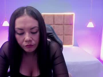 Natalia Saenz video